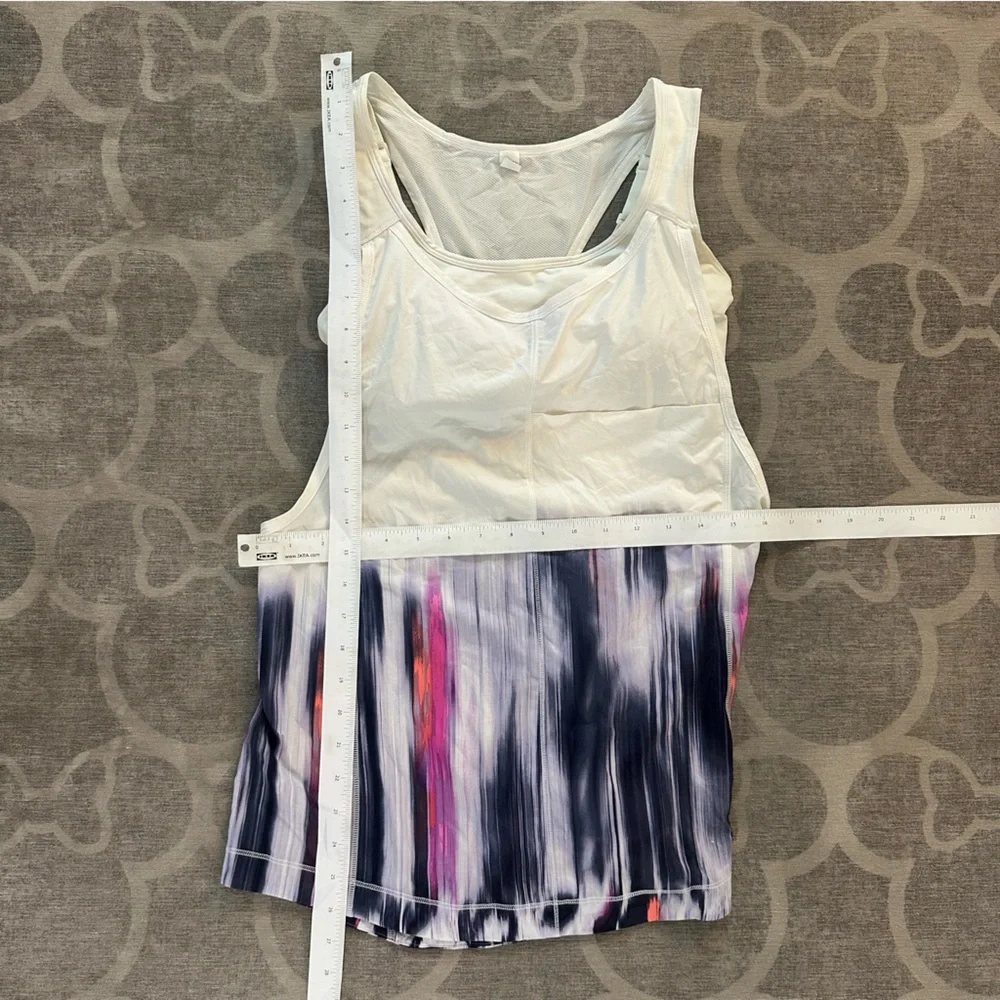 Lululemon Athletica “Run for your Money” tank w built in sports bra
